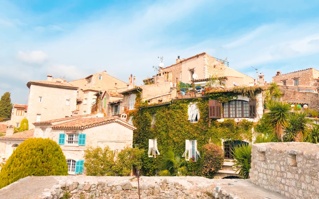 How To Get To Saint Paul de Vence from Nice - Emma Jane Explores