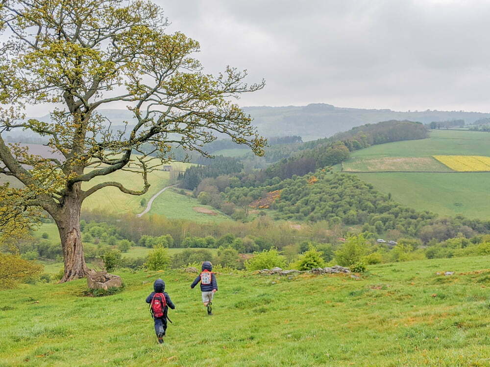 Two kids hiking in the Peak District